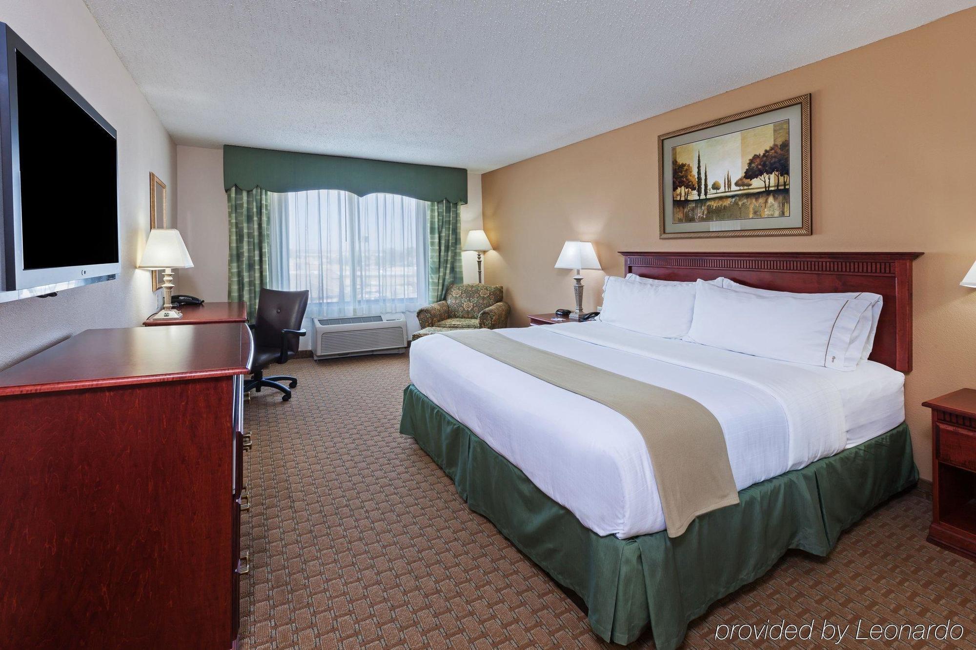 Holiday Inn Express & Suites Selma By Ihg Kültér fotó