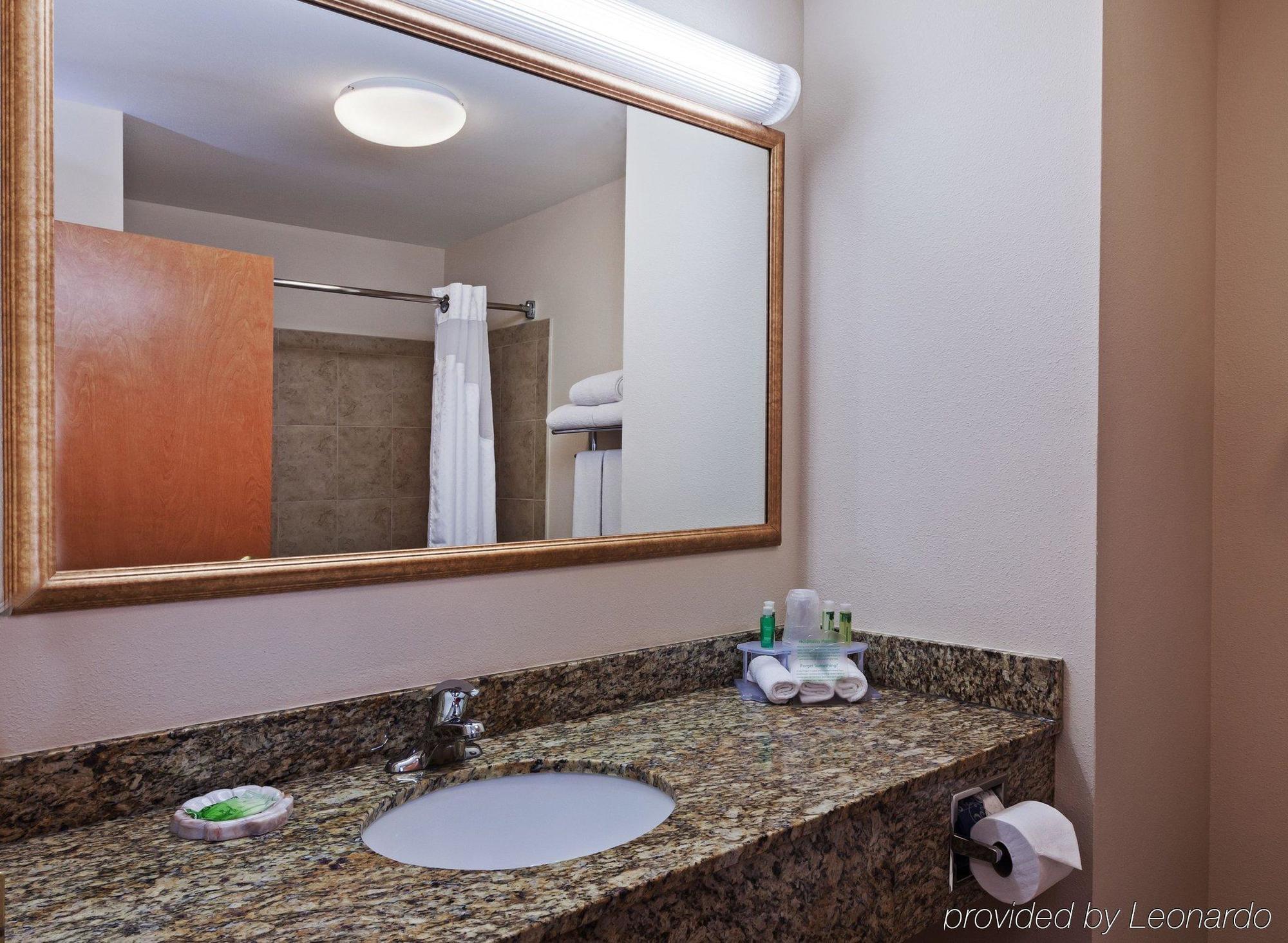 Holiday Inn Express & Suites Selma By Ihg Kültér fotó