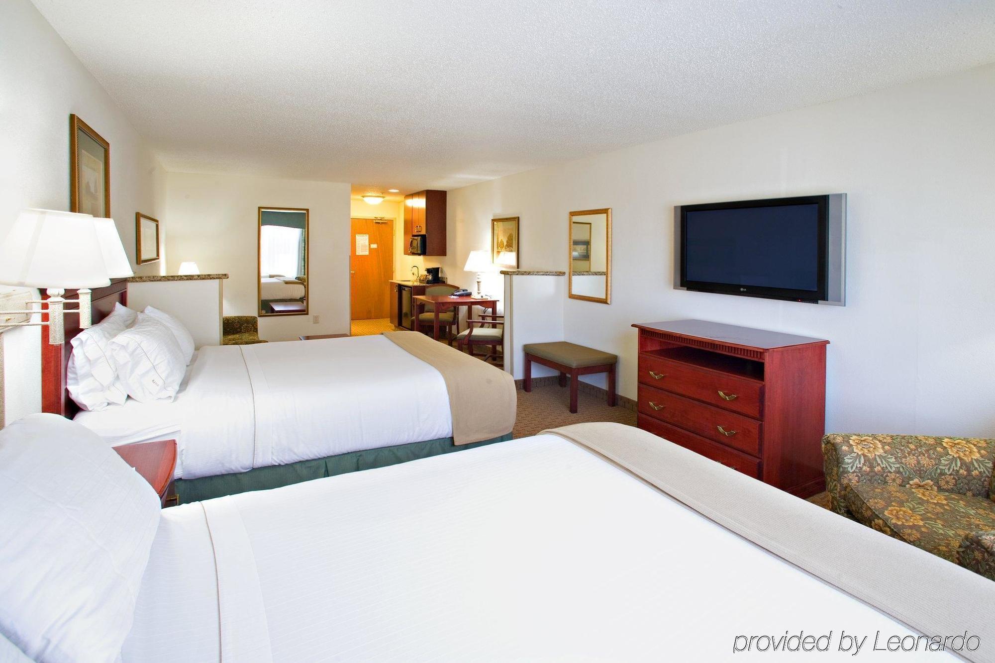 Holiday Inn Express & Suites Selma By Ihg Kültér fotó