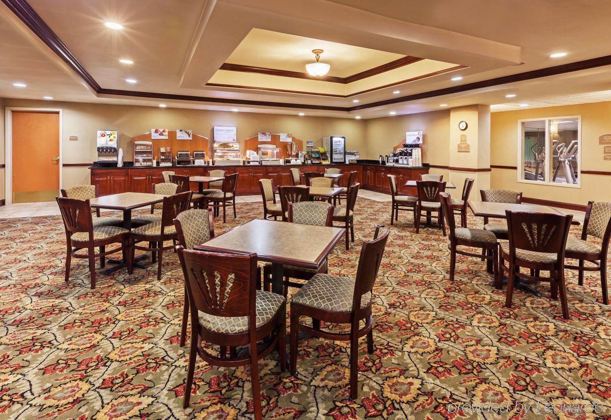 Holiday Inn Express & Suites Selma By Ihg Kültér fotó